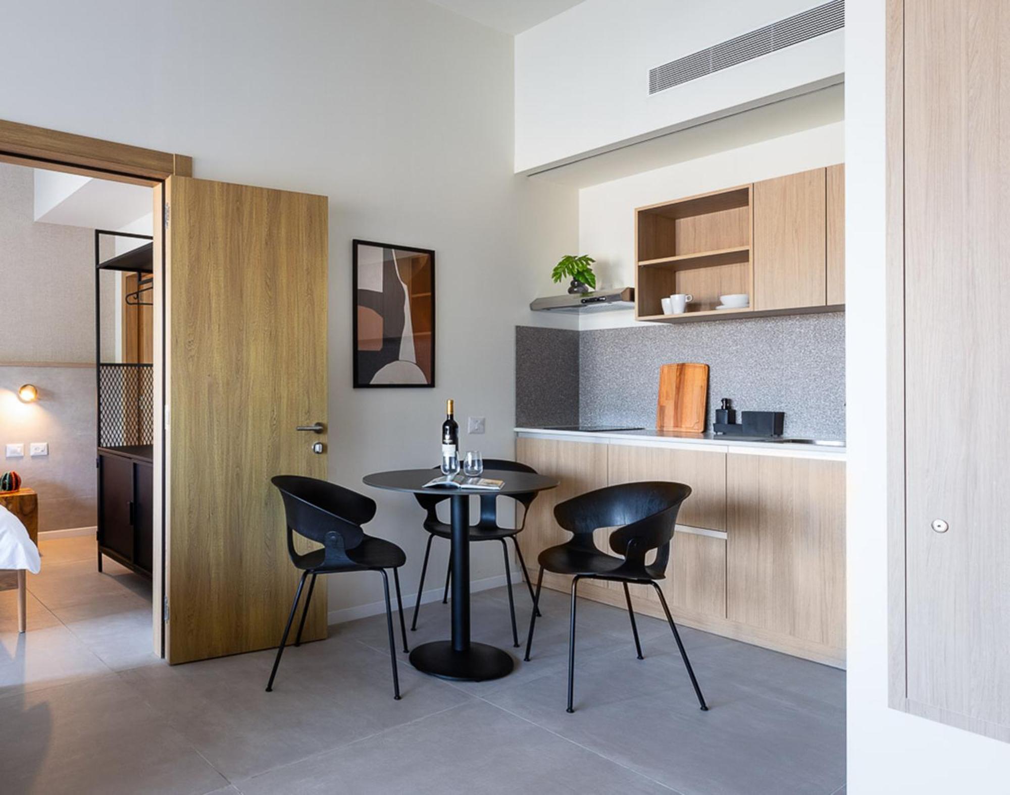 Tayo Studios & Apartments Bat Yam Eksteriør billede